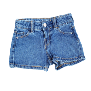 Kurze Jeanshosen